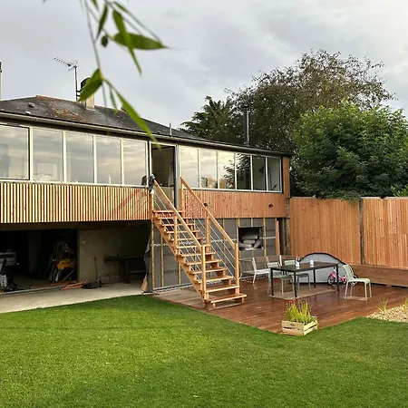 Scandiloire, Maison Avec Bain Nordique Et Sauna Semesterbostad *